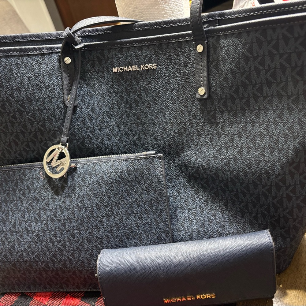 Michael Kors Navy Signature Tote with Matching Wallet and Pouch
